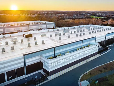 US Data Center Grade Service